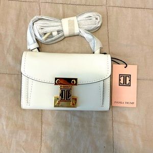 NWT white Ivanka Trump wallet/clutch with strap